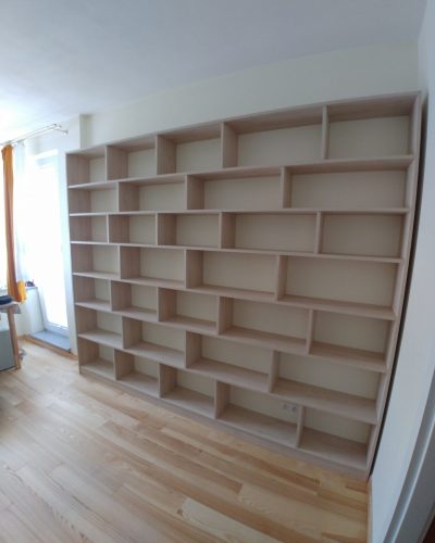biblioteka na wymiar Warszawa