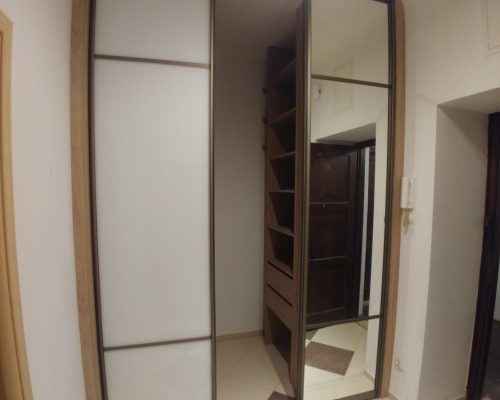 Garderoby na wymiar Warszawa